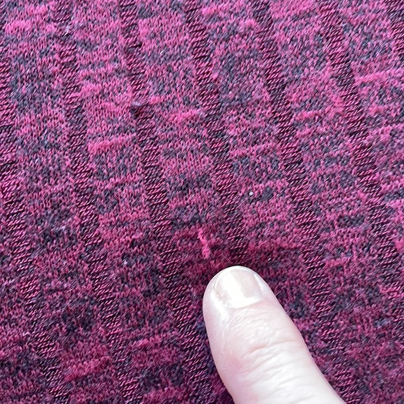 Vervi ami Pullover Burgundy Asymmetrical hem with long sleeves light Sweater -L - Picture 5 of 8